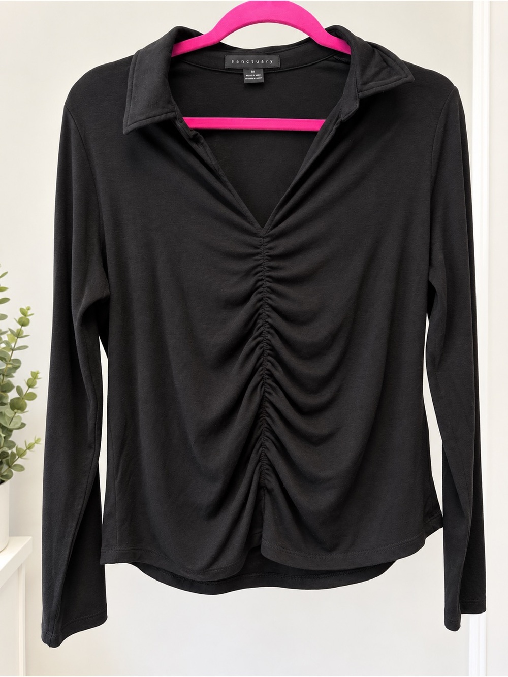 Sanctuary Black Ruched Front Collared Top Size XL